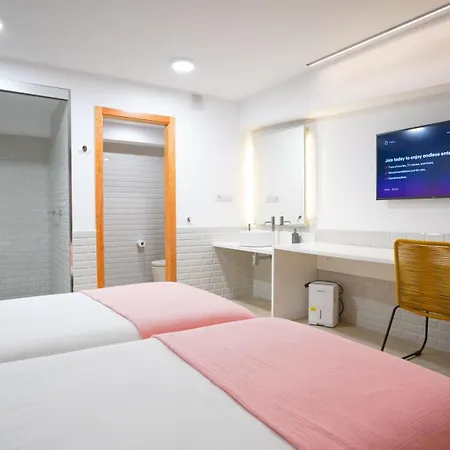 Oceanside Luxury Loft - Fast Wi-fi - Workstations Lejlighed