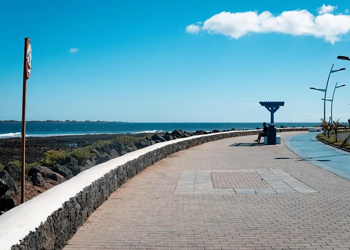 Oceanside Luxury Loft - Fast Wi-fi - Workstations アパート